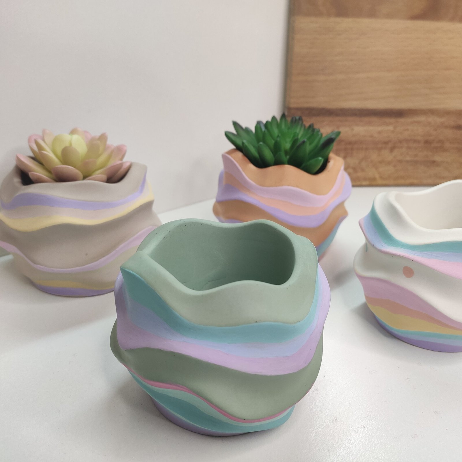 Ceramic pots